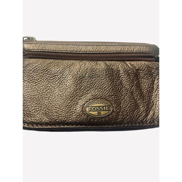 Fossil Explorer Flip Clutch - Picture 3 of 7